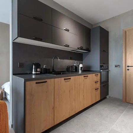 Seaview In Complex Iron Code