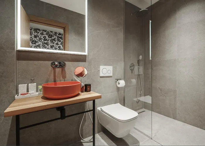 Seaview In Complex Iron Code *