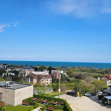 Seaview In Complex Iron Code * Varna